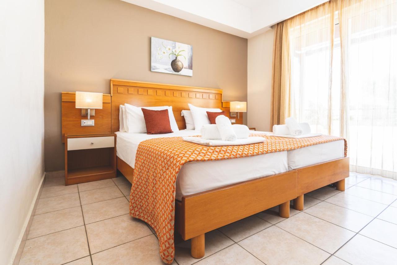 Helios Apartments Като-Даратсо Экстерьер фото