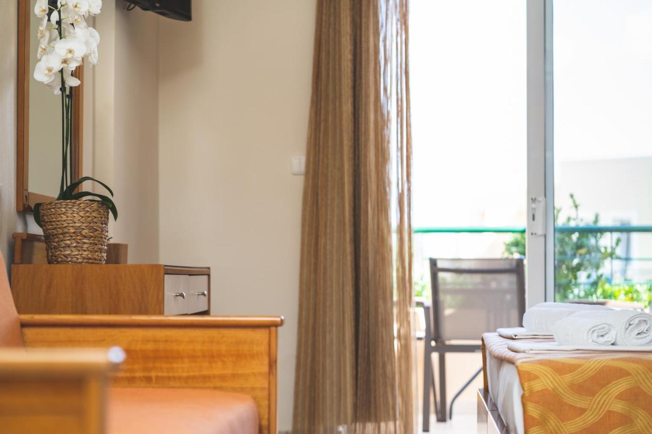 Helios Apartments Като-Даратсо Экстерьер фото