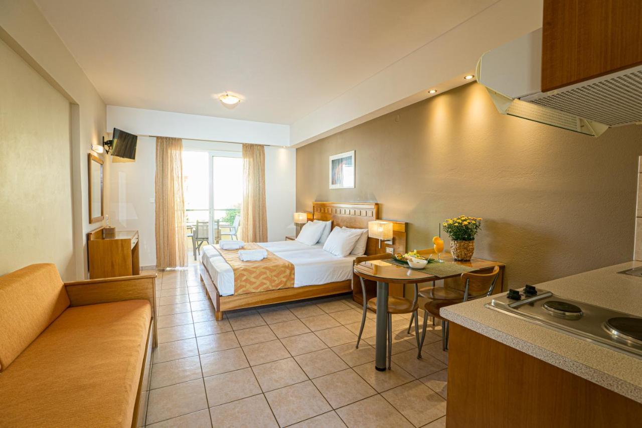 Helios Apartments Като-Даратсо Экстерьер фото